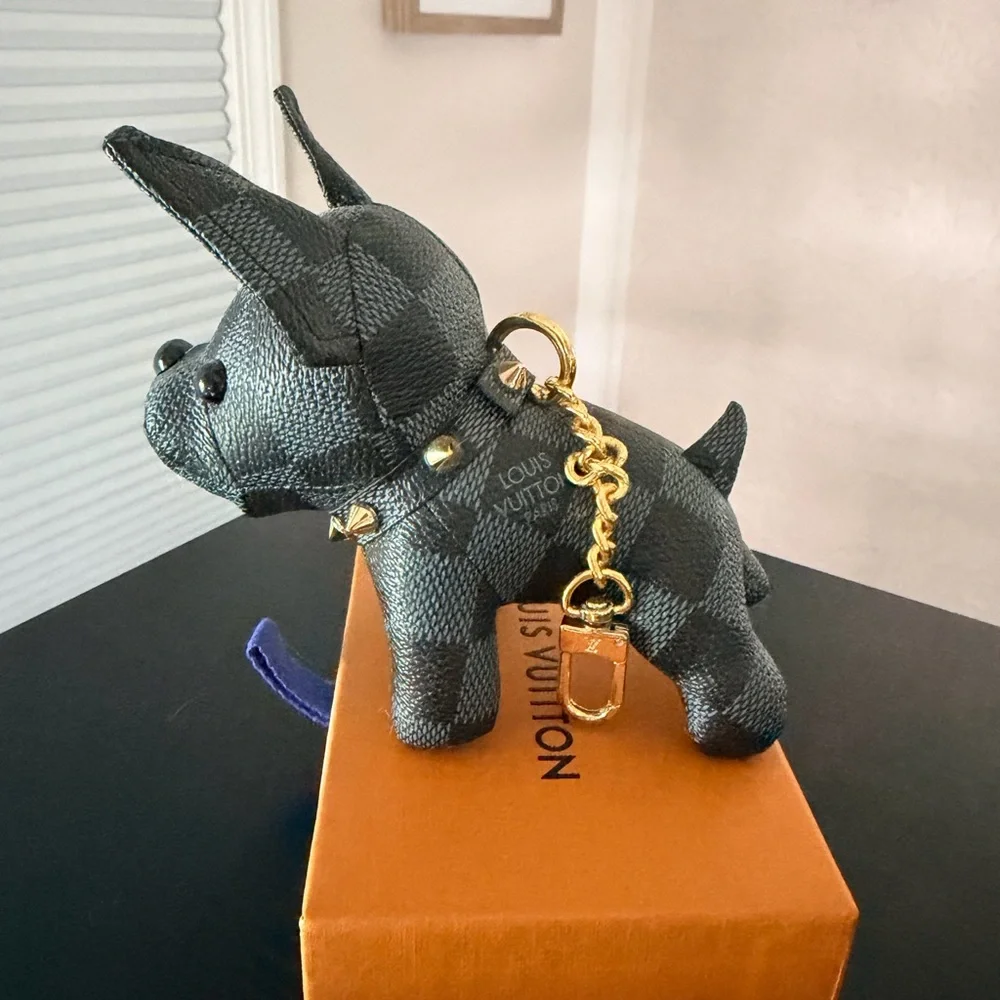 LV Brown damier Dog Charm keychain bag Louis Vuitton - Picture 1 of 10